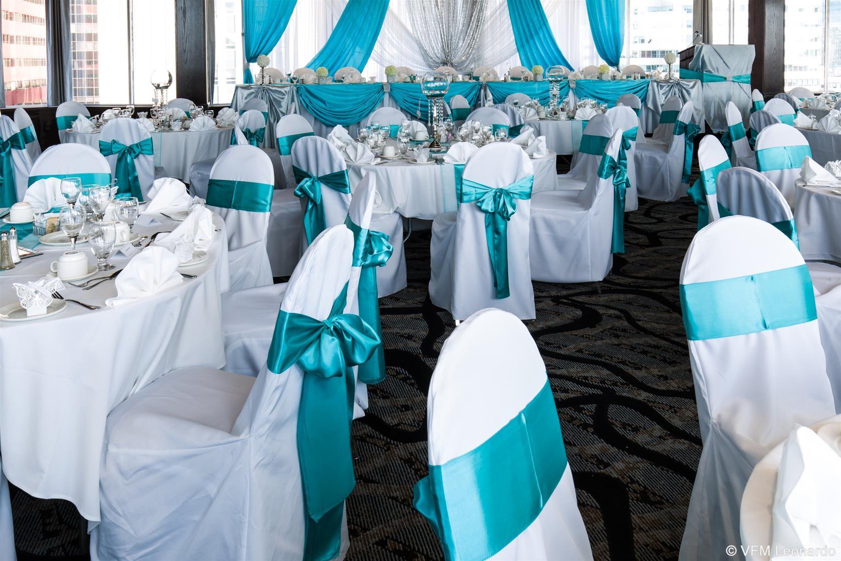Holiday Inn Express Edmonton Downtown By Ihg Экстерьер фото